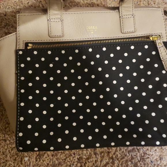 Fossil purse - Picture 3 of 11